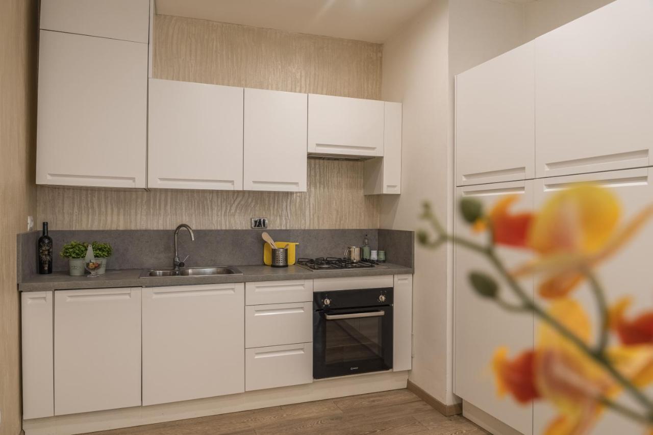 Door22 - Apartment In S. Lorenzo Florencia Exterior foto